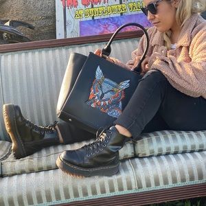 Owl 🦉 Lovers chisel hand painted bag/crossbody